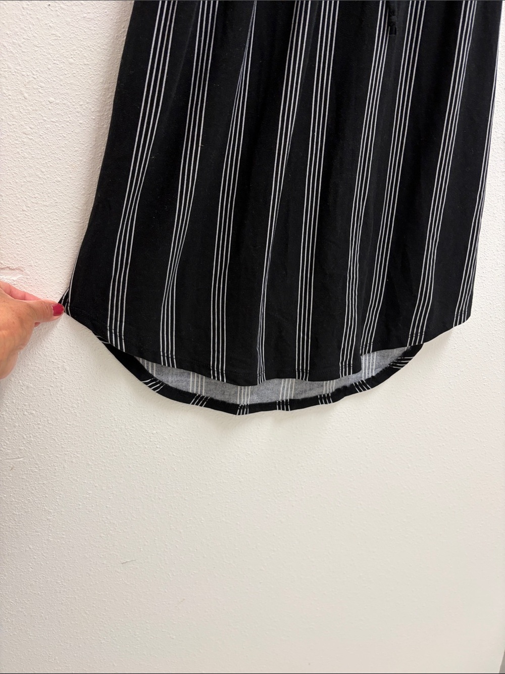 Derek Heart Maternity Black and White Vertical-Stripe Drawstring Dress Small - Picture 6 of 10